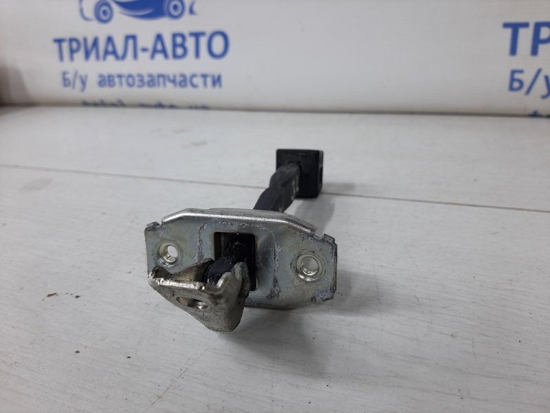 Ограничитель двери задний левый Mitsubishi ASX GA 1.8 DIESEL 4N13 2010 (б/у) Киев - изображение 3