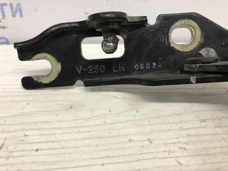 Петля крышки багажника левая Chevrolet Epica V250 2.0 X20D1 2006 (б/у) Київ - зображення 4