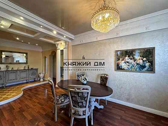 Продаж 3-кімнатної квартири м. Голосіївська Київ