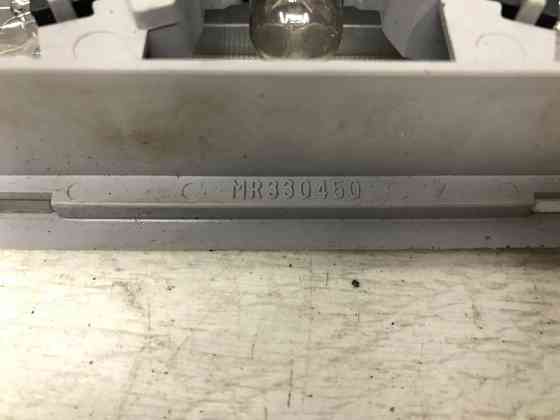 Плафон передний Mitsubishi Outlander 2003-2006 MR330450 (Арт. 30145) Киев
