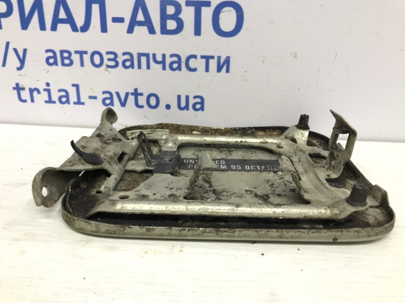 Лючок бака Nissan Tiida C11 1.6 БЕНЗИН HR16 2004 (б/у) Киев - изображение 3