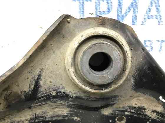 Рычаг левый Renault Scenic J95 1.5 DIESEL K9K 2009 (б/у) Киев