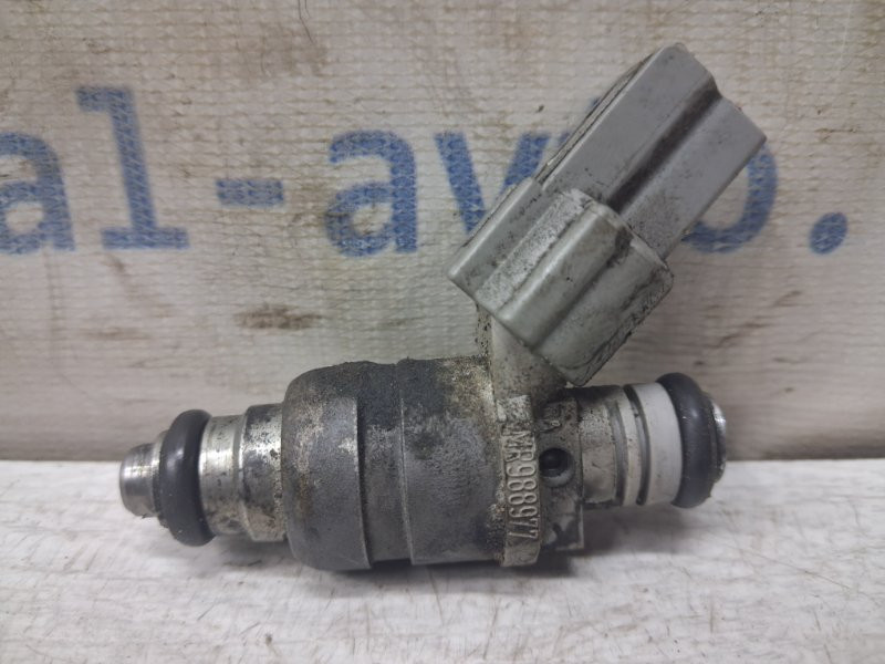 Форсунка топливная Mitsubishi Lancer 2007-2017 MR988977 (Арт. 83260) Київ - зображення 1