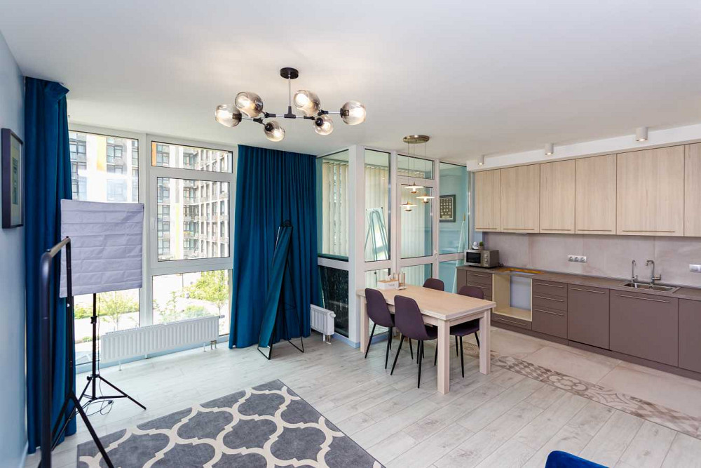 долгосрочная аренда офисное помещение Киев, Печерский, 1700 $/мес. Київ - зображення 1