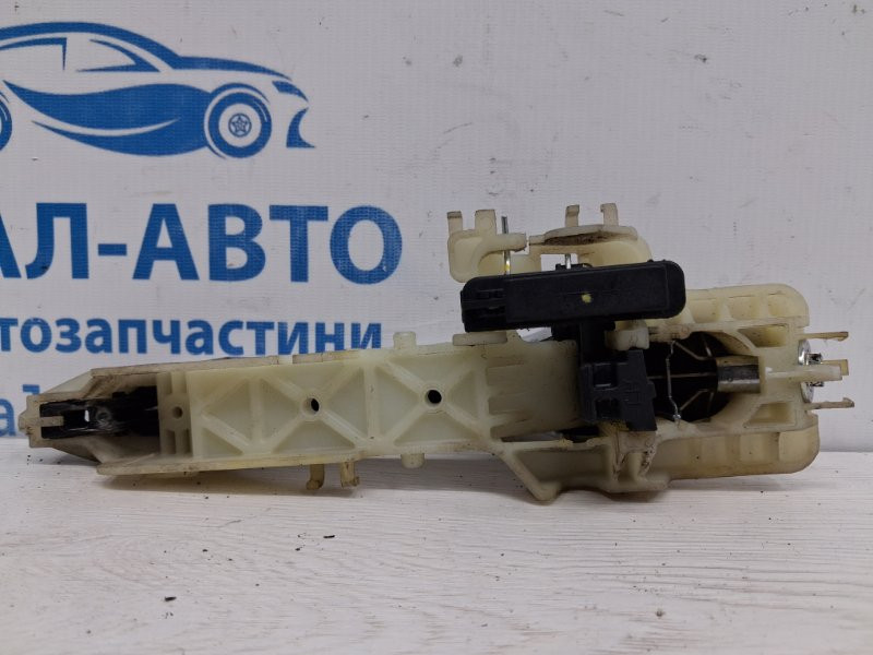 Ручка двери внешняя передняя левая Kia Sportage SL 1.7 DIESEL D4FD 2010 (б/у) Киев - изображение 3