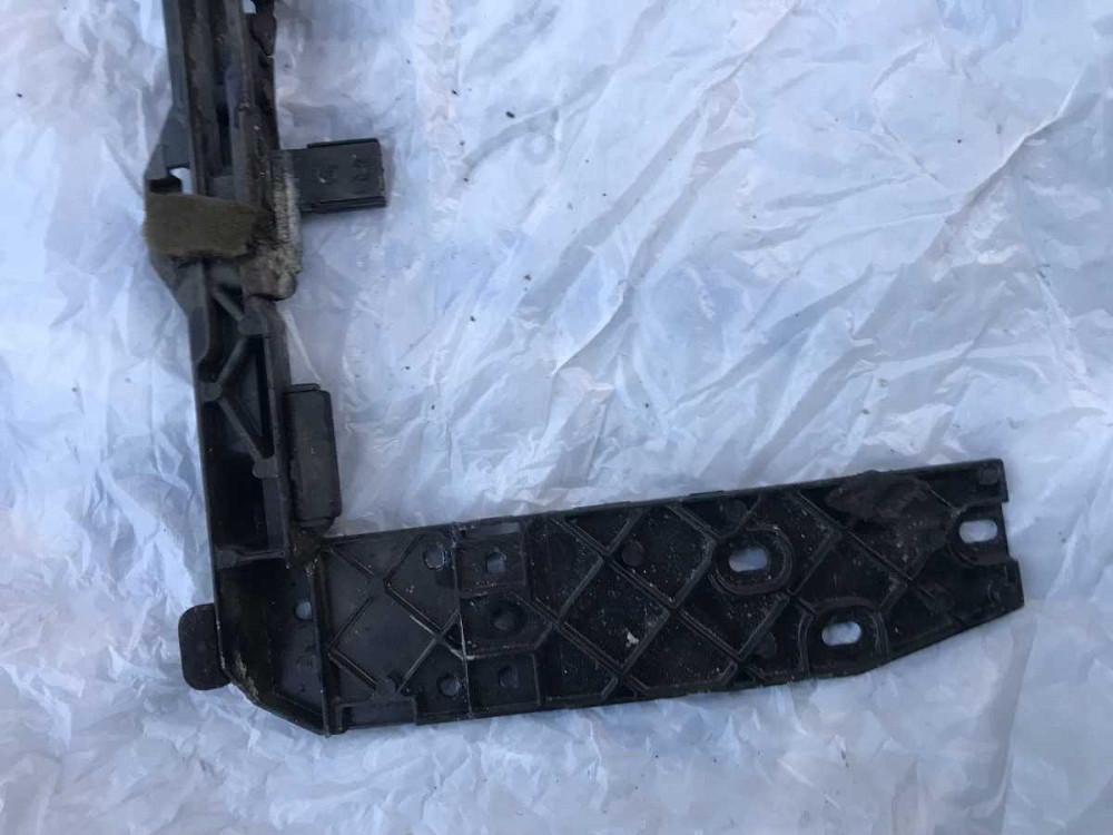 Направляющая Салазка для стекляного люка на W-140 Київ - зображення 8