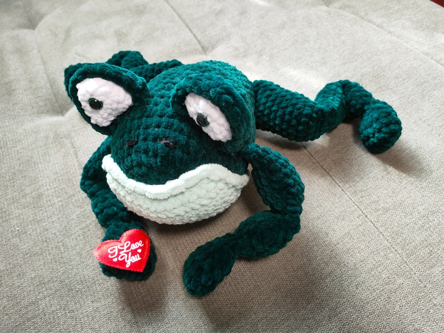 Жабка Жабеня іграшка в'язана ручна робота Нововолинськ - зображення 1