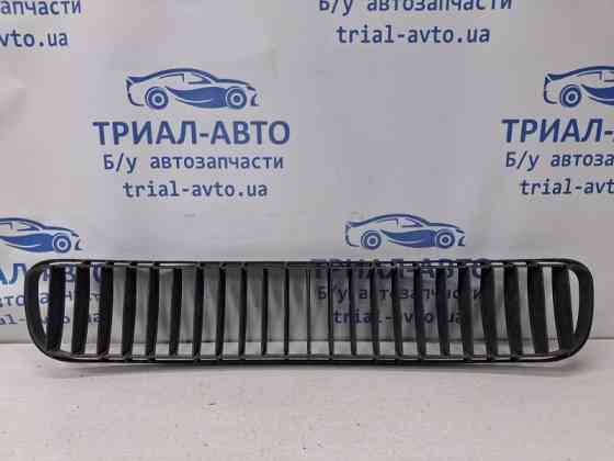 Решетка бампера центральная Skoda Fabia 2007-2014 5J0853677 9B9 (Арт. 78129) Київ