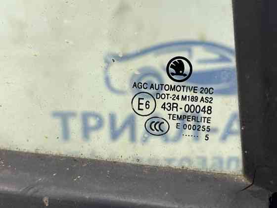 Стекло двери задней правой (форточка) Skoda Octavia 2013-2020 5E5845214 (Арт. 81539) Киев
