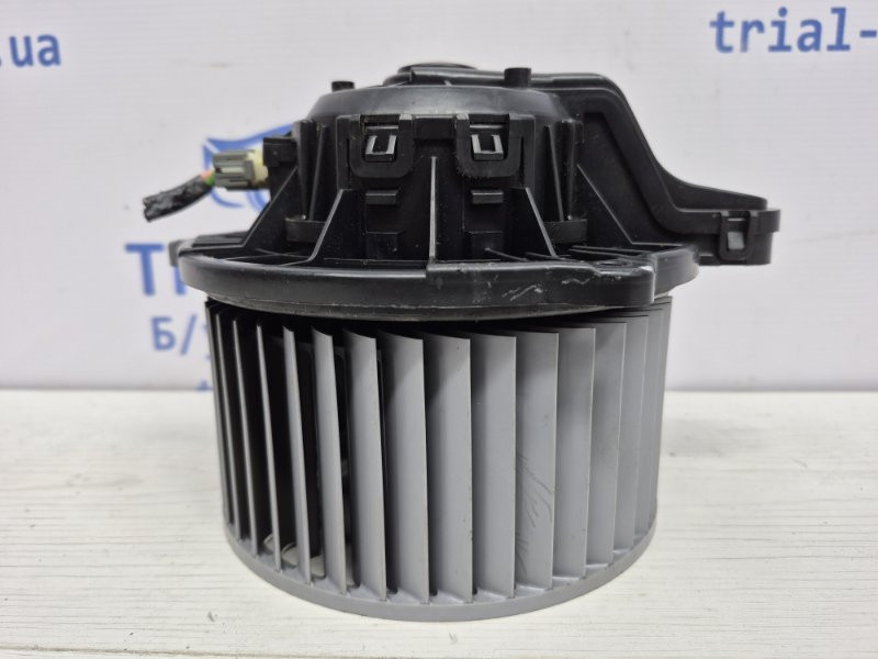 Моторчик печки Hyundai I30 GD 1.6 DIESEL D4FB 2011 (б/у) Киев - изображение 1