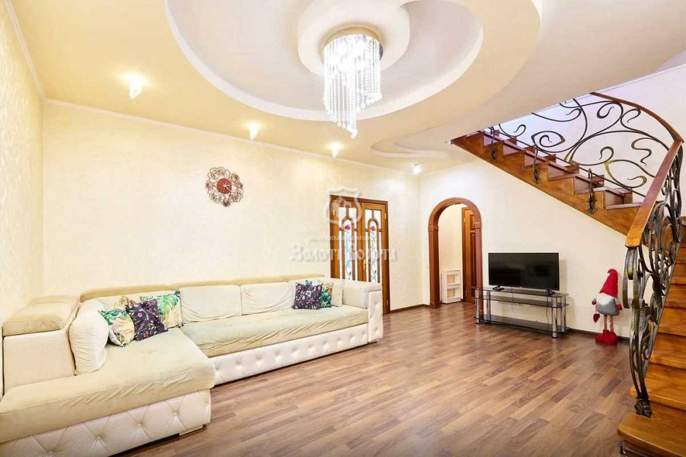 продажа 3-к дом Киево-Святошинский, Тарасовка, 245000 $  - зображення 5