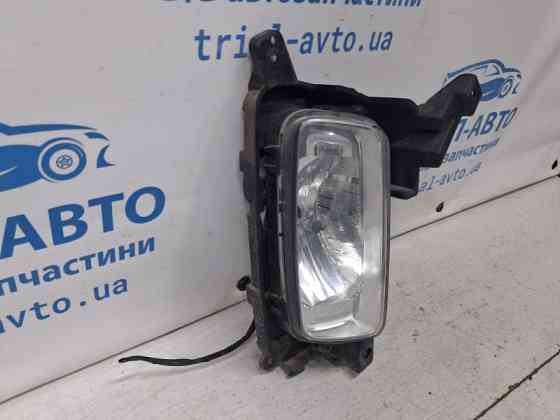 Фара противотуманная правая Kia Sorento XM 2.4 БЕНЗИН G4KJ 2009 (б/у) Киев