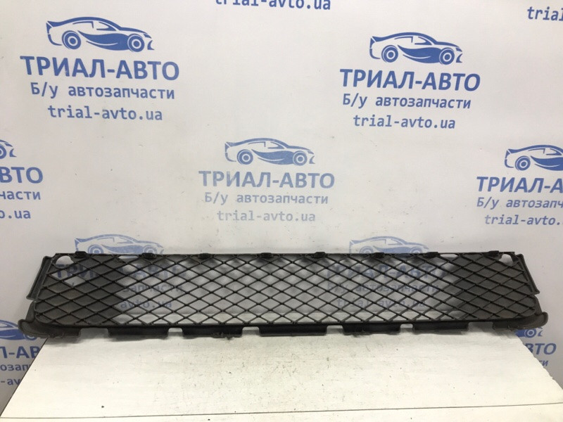 Решетка бампера центральная Mitsubishi ASX GA 1.8 DIESEL 4N13 2010 (б/у) Киев - изображение 4
