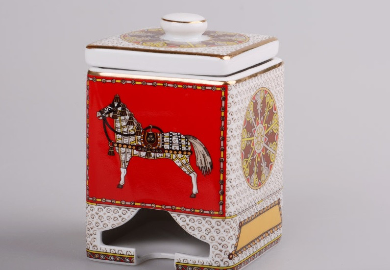 Банка для чаю Lefard Буцефал 86-1748 8х8х12 см Київ - зображення 1