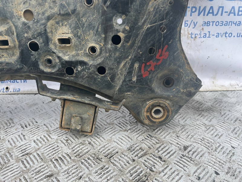 Балка передней подвески Kia Sorento XM 2.4 БЕНЗИН G4KJ 2009 (б/у) Київ - зображення 3