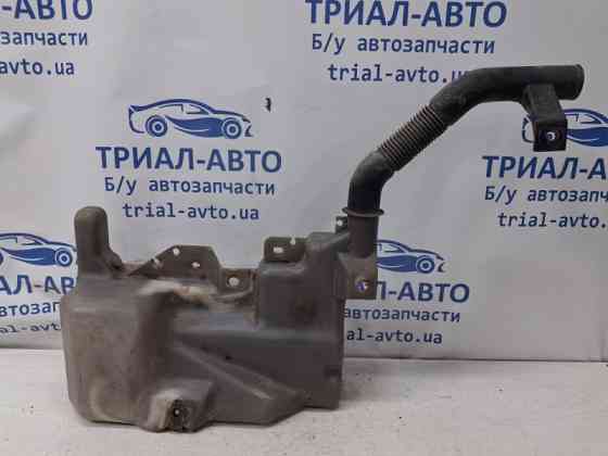Бачок омывателя Mitsubishi Pajero Sport K9 2.5 DIESEL 4D56 1996 (б/у) Киев