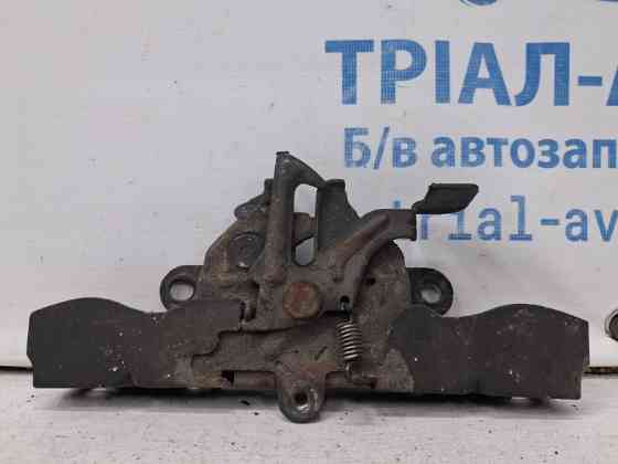 Замок капота Toyota Avensis T25 2.2 DIESEL 2ADFTV 2002 (б/у) Киев