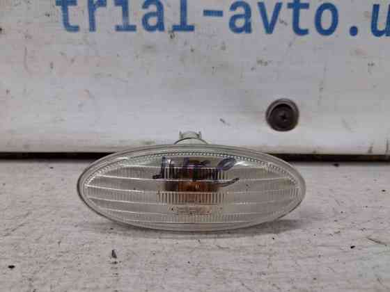 Повторитель поворотника Nissan Juke 2010-2019 261608990A (Арт. 69746) Київ