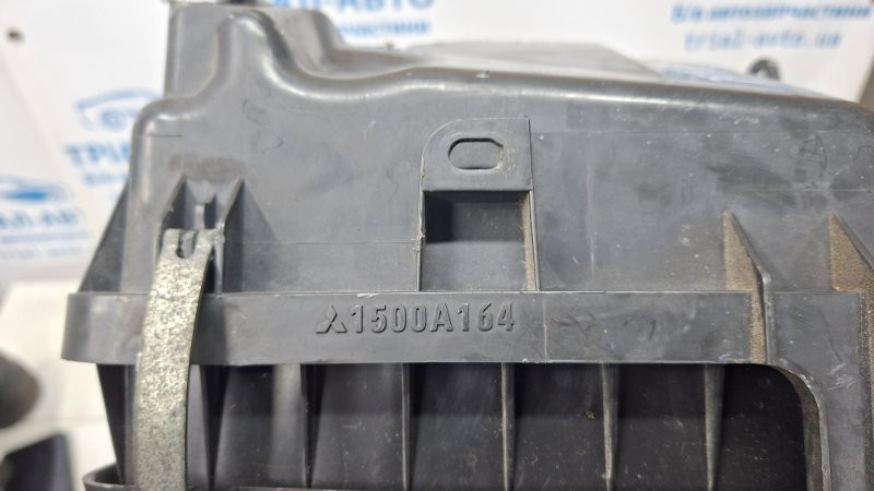 Корпус воздушного фильтра Mitsubishi Outlander XL 2.2 DIESEL 4HK 2007 (б/у) Киев - изображение 5