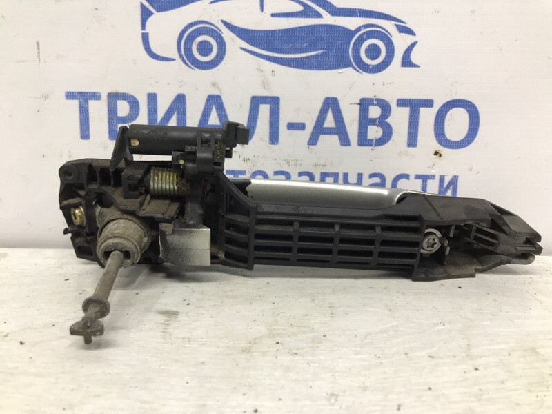 Ручка двери внешняя передняя левая Toyota Avensis T25 1.8 БЕНЗИН 1ZZFE 2002 (б/у) Київ - зображення 3