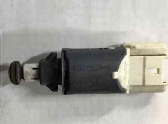 Бу датчик педали тормоза Renault 8200168238, 4 пина, Megane Scenic 2 Кропивницкий