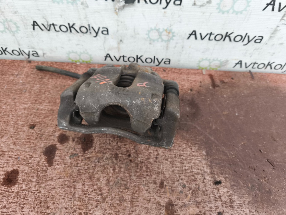 Суппорт передний Nissan Note E11 2005-2012 Ковель - изображение 6