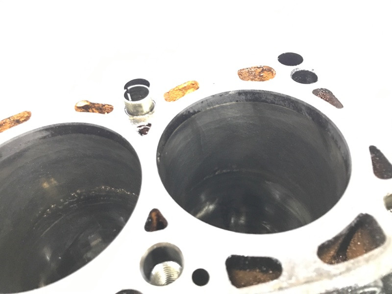 Блок ДВС Mitsubishi Outlander XL 2.0 ДИЗЕЛЬ 2007 (б/у) Киев - изображение 9