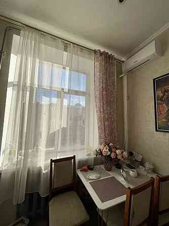 Продам. 3-к.кв. 3/5, вул.Короленка Дніпро
