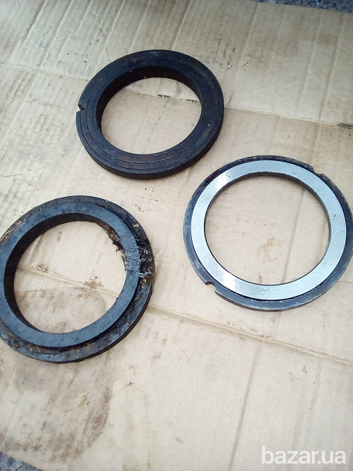 Сальник коленвала компрессора АУ200 Полтава - изображение 1