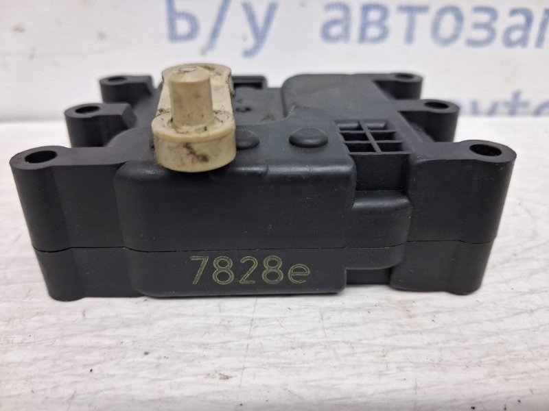 Сервопривод Mazda 3 BK 1.6 БЕНЗИН Z6 2003 (б/у) Киев - изображение 4