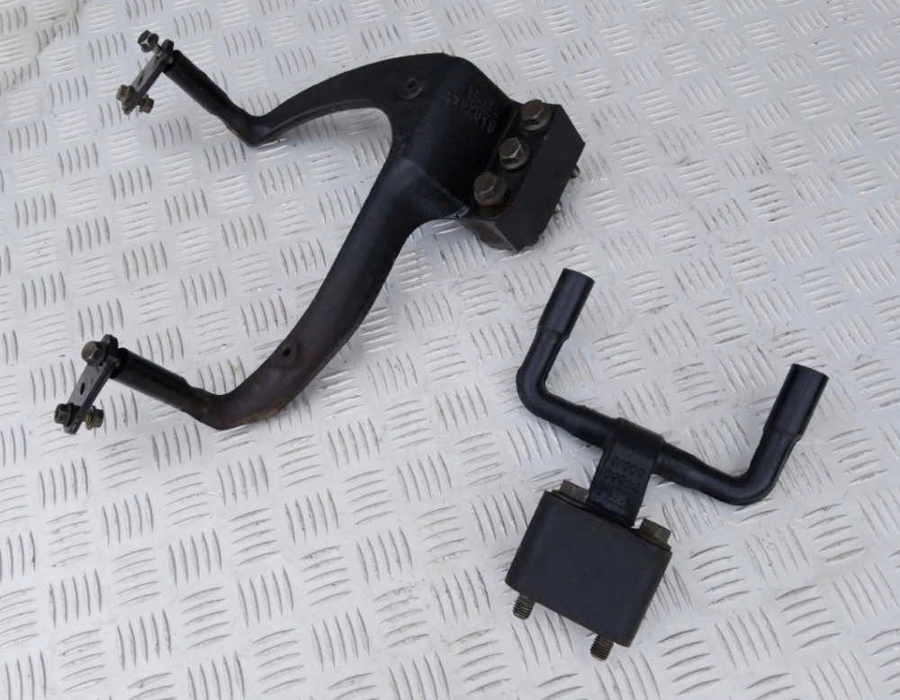 1952018 Кронштейн крепления диффузора вентилятора DAF XF 106 Euro 6 Львов - изображение 2