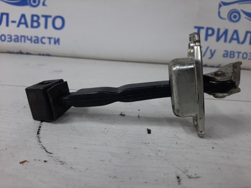 Ограничитель двери задний правый Mitsubishi ASX GA 1.8 DIESEL 4N13 2010 (б/у) Киев - изображение 2