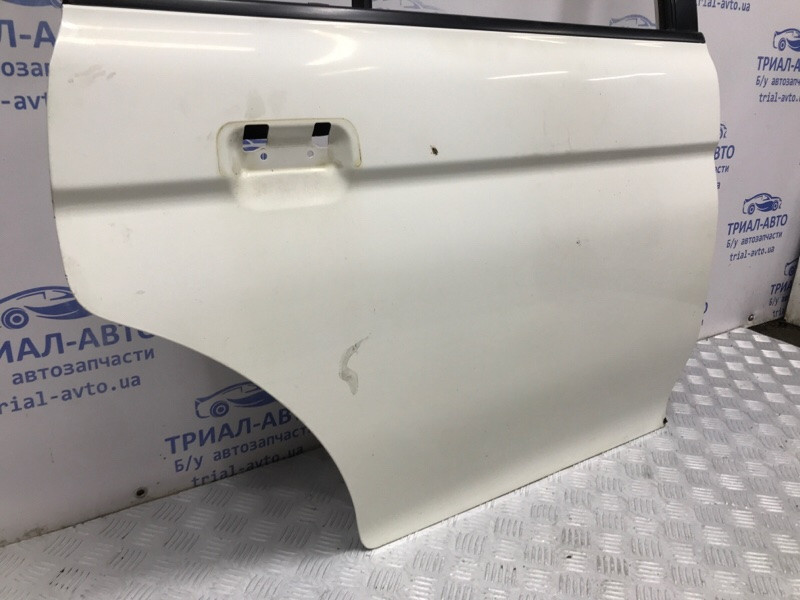 Дверь задняя правая Mitsubishi Pajero Sport K9 2.5 DIESEL 4D56 1996 (б/у) Киев - изображение 3