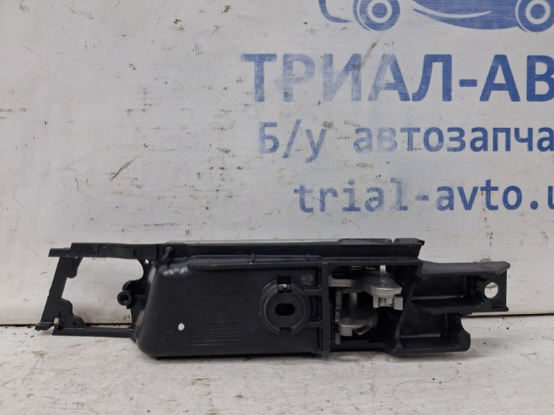 Ручка двери внутренняя правая Chevrolet Captiva C140 2.2 DIESEL Z22D1 2006 (б/у) Київ - зображення 3