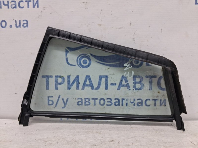 Стекло двери задней правой (форточка) Mazda 3 BK 1.6 БЕНЗИН Z6 2003 (б/у) Київ - зображення 2