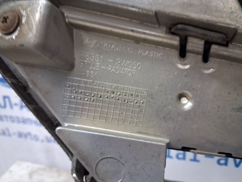 Решетка радиатора Hyundai Santa fe DM 2.2 DIESEL D4HB 2012 (б/у) Киев - изображение 5