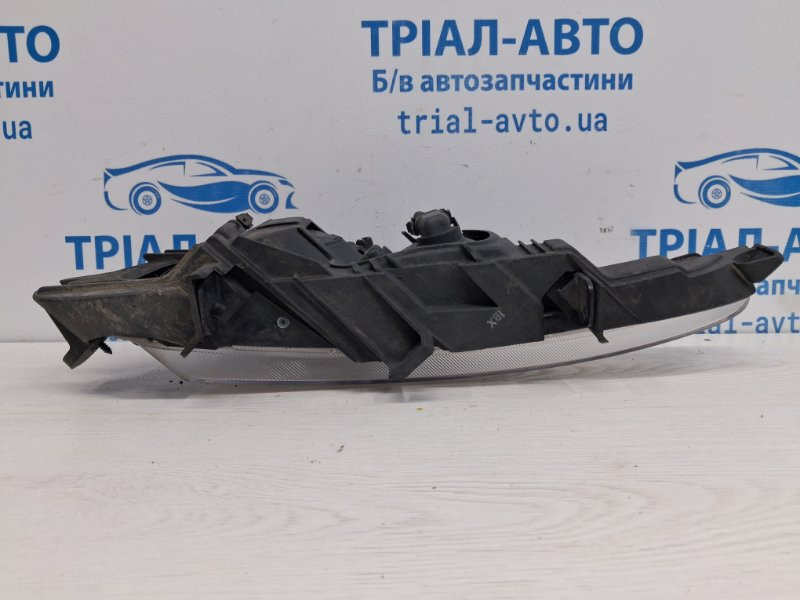 Фара противотуманная правая Kia Sportage SL 1.7 DIESEL D4FD 2010 (б/у) Киев - изображение 2