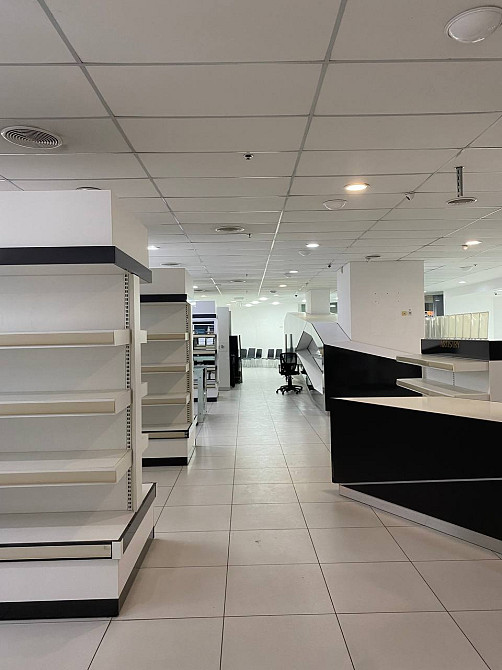 Срочно продам магазин на Среднефонтанской 711кв.м Одесса - изображение 2