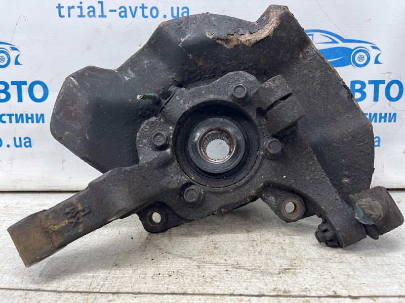 Кулак поворотный правый со ступицей Hyundai Santa fe CM 2.2 DIESEL D4HB 2005 (б/у) Київ - зображення 2