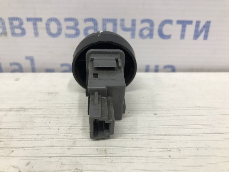 Кнопка аварийки Toyota RAV 4 A30 2.0 БЕНЗИН 1AZFE 2005 (б/у) Київ - зображення 3