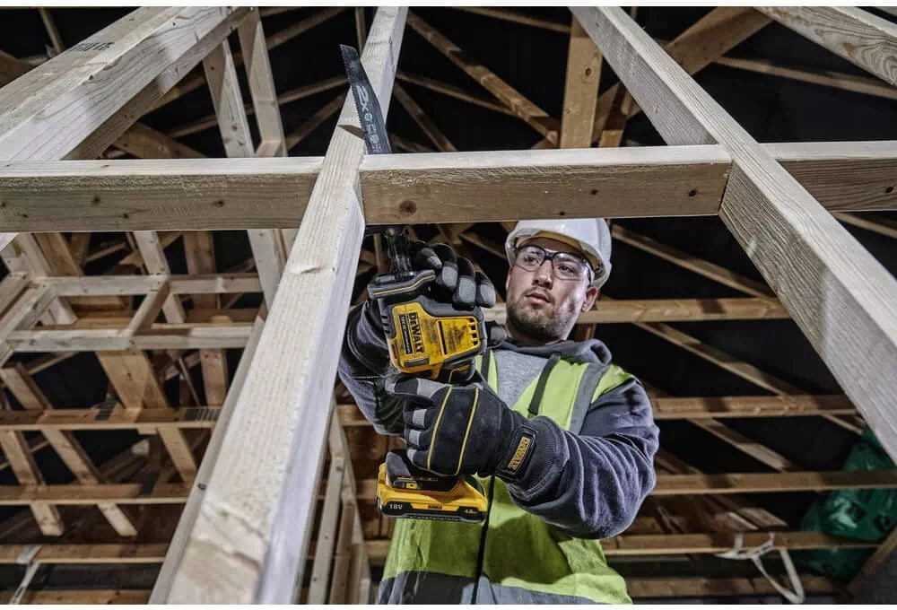 Пила шабельна акумуляторна безщіткова DeWALT DCS369N Вишневе - зображення 3