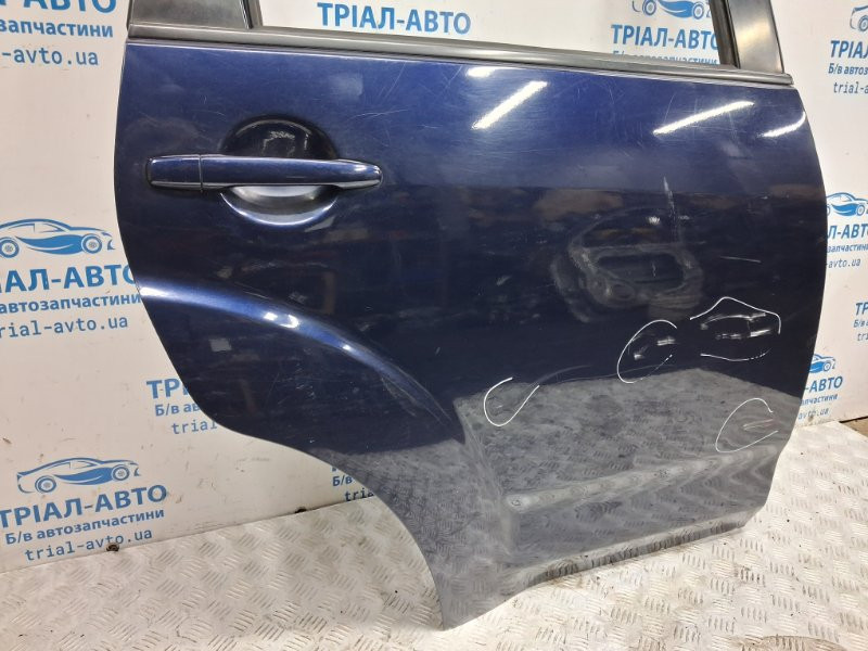 Дверь задняя правая Mitsubishi Outlander XL 2.2 DIESEL 4N14 2007 (б/у) Київ - зображення 4