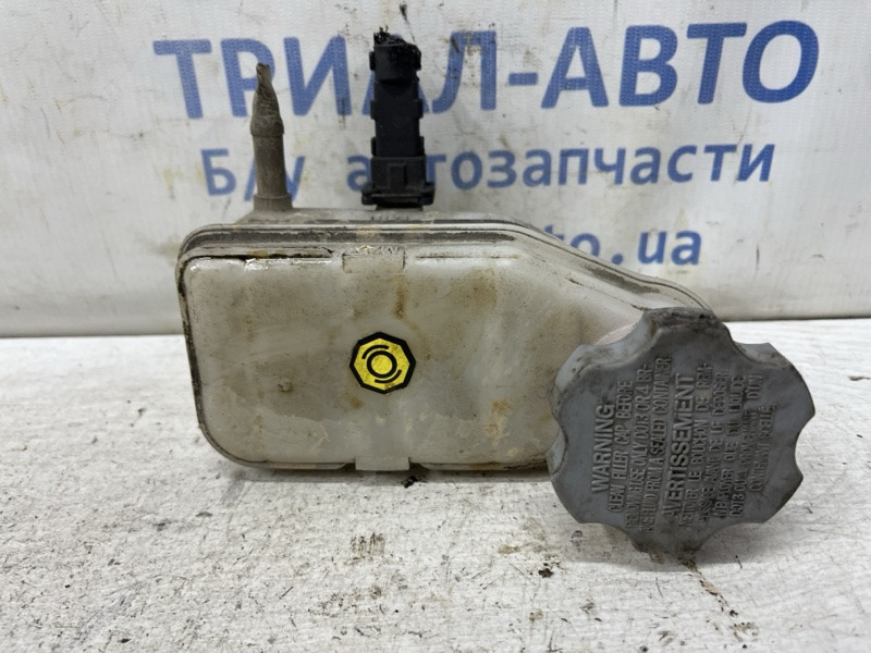 Бачок главного тормозного цилиндра Hyundai Getz 2002-2011 5853125300 (Арт. 81791) Киев - изображение 1