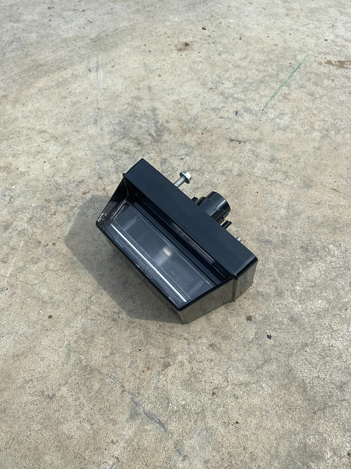 98426076 Подсветка номера правая Iveco Eurocargo Львов - изображение 1