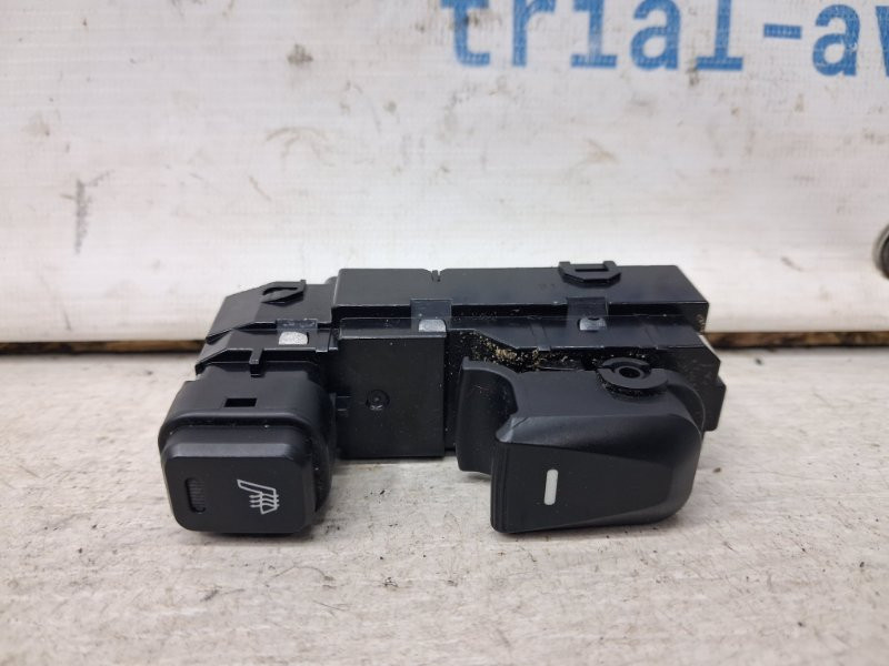 Кнопка стеклоподъемника Hyundai IX35 LM 1.7 DIESEL D4FD 2009 (б/у) Киев - изображение 1