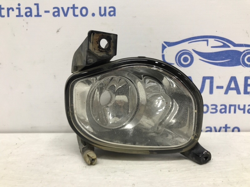 Фара противотуманная правая Toyota Avensis T25 1.8 БЕНЗИН 1ZZFE 2002 (б/у) Киев - изображение 1