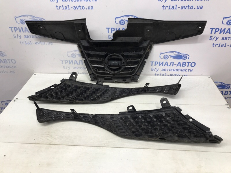Решетка радиатора Nissan Juke F15 1.6 TURBO MR16DDT 2010 (б/у) Київ - зображення 6