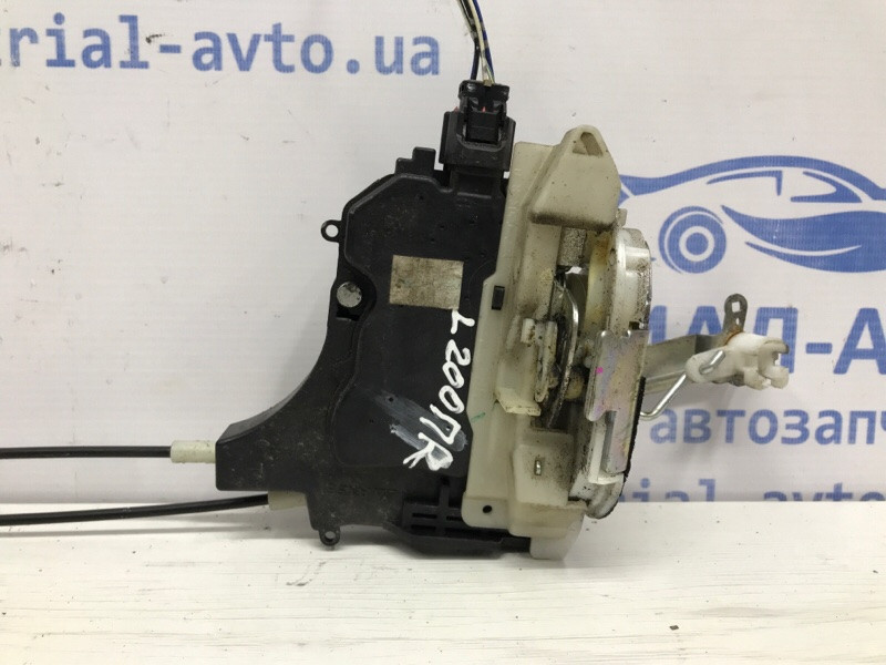 Замок двери передний правый Mitsubishi L200 KB 2.5 ДИЗЕЛЬ 4D56U 2006 (б/у) Киев - изображение 2