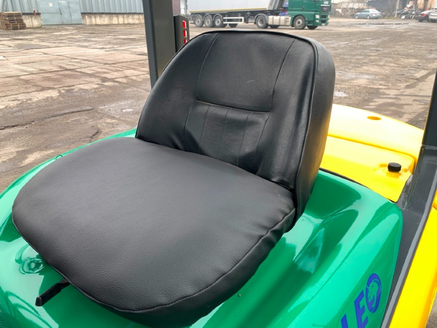 Вилковий автонавантажувач Komatsu з бічним зміщенням. Модель: FG25C-15. Львів - зображення 8