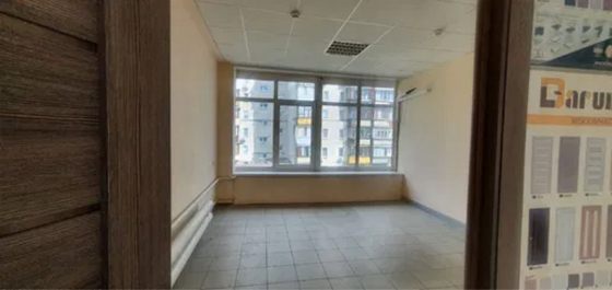 Дарниця,вул Ялтинська, офіс 20м Киев